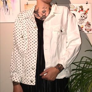 White denim jacket. Size large.